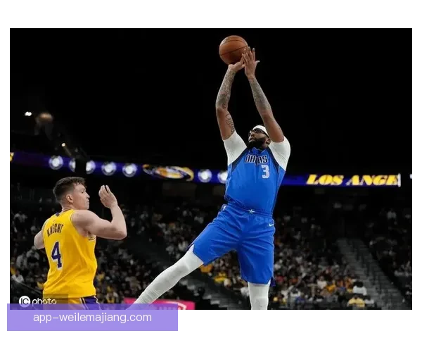 达拉斯独行侠惜败洛杉矶湖人比赛激烈双方拼尽全力展现精彩对决
